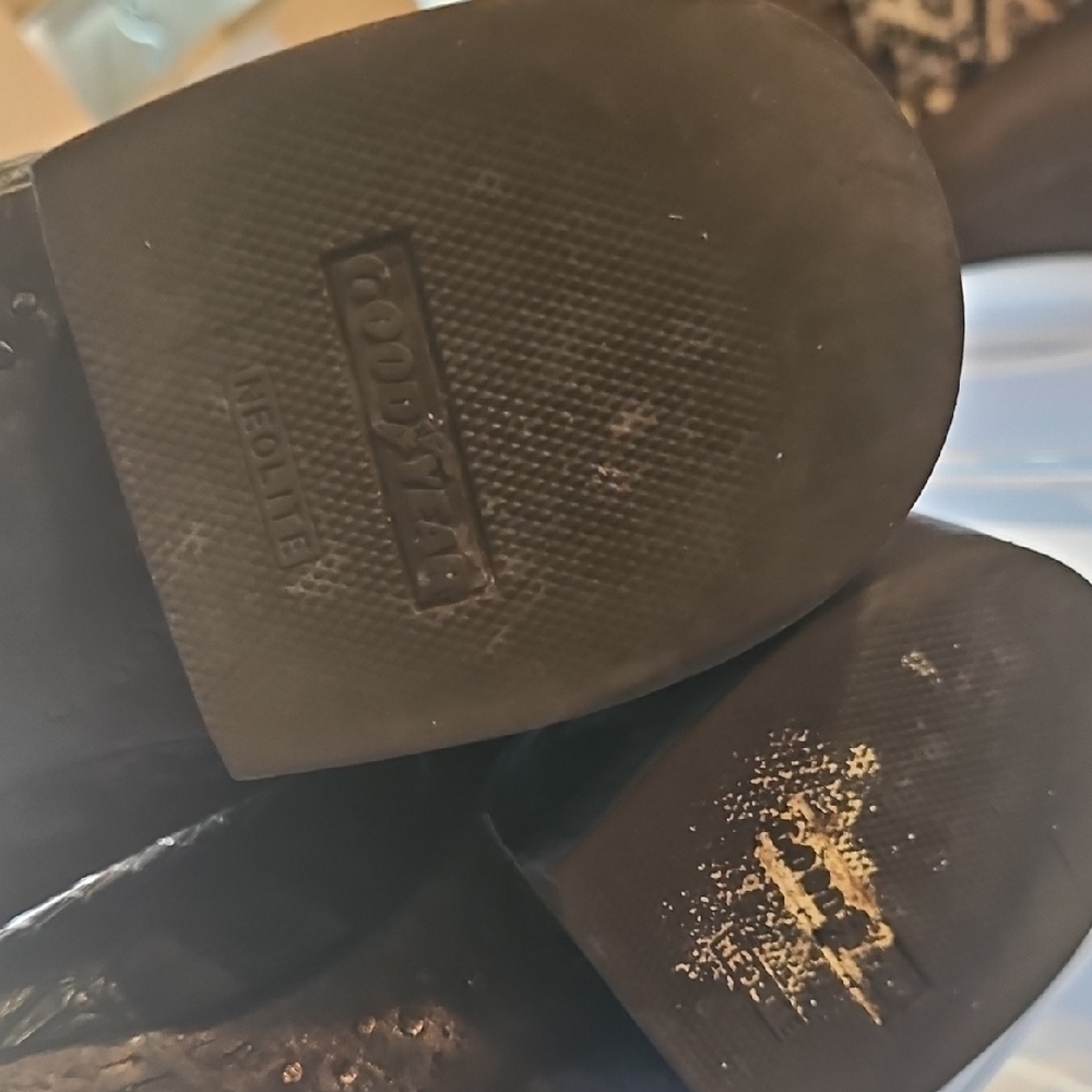 Lucchese Dark Leather Western Boots - Picture 10 of 11